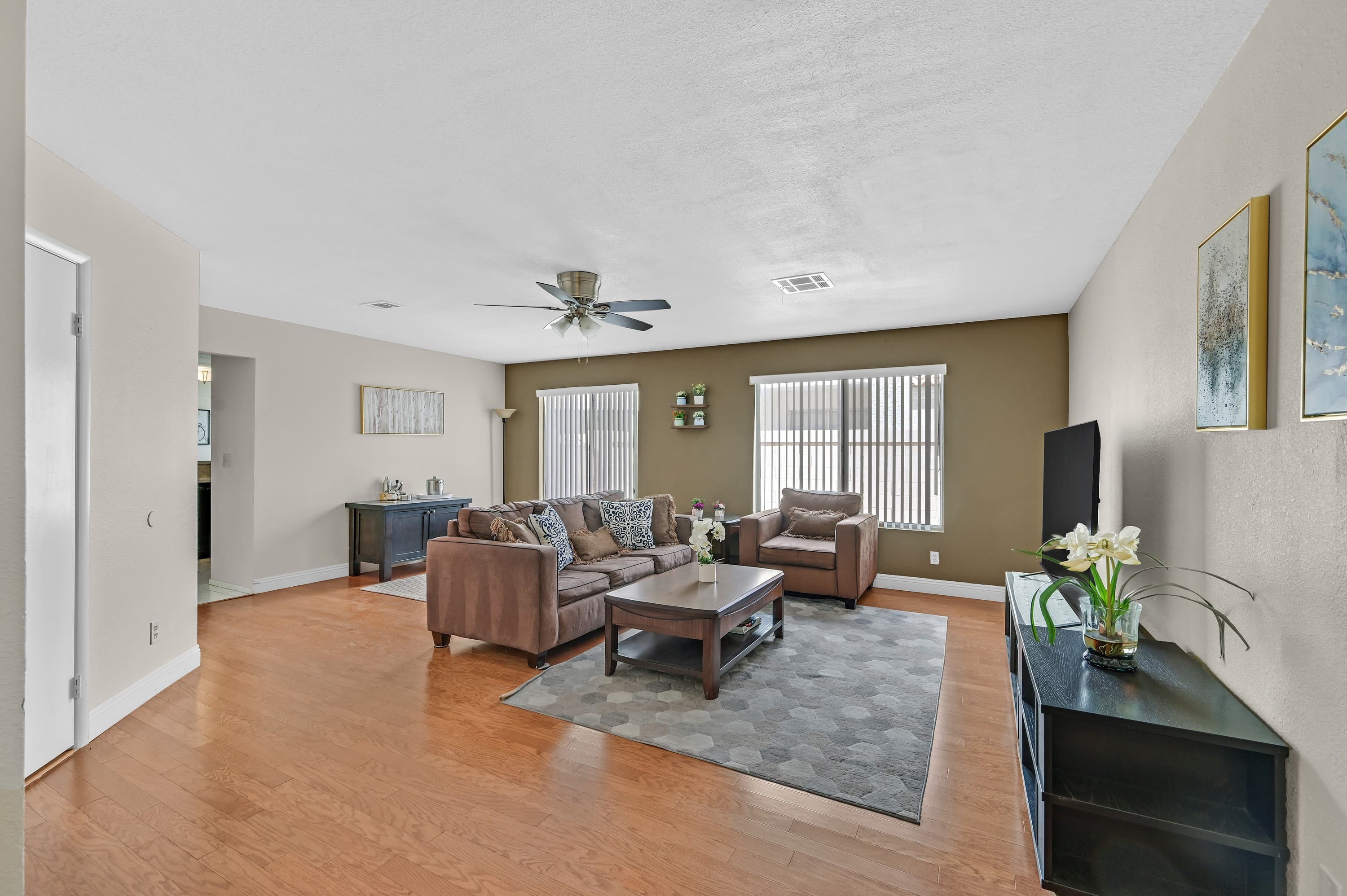 Lone Mountain and Las Vegas area real estate photography 5